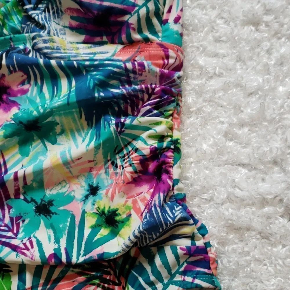 Tropical print one piece - Picture 4 of 5